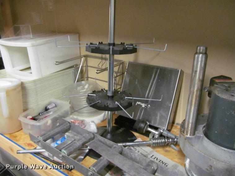 image for item DT9642 Restaurant equipment