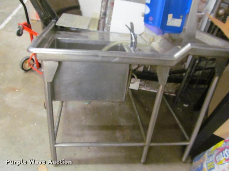 image for item DT9643 Stainless steel sink