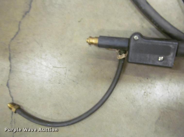 image for item DT9685 (4) MIG welding guns