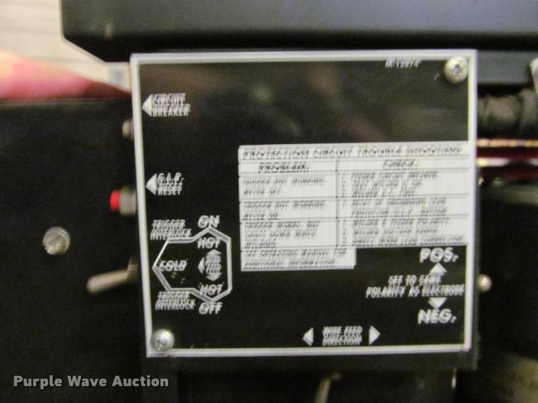 image for item DT9686 Lincoln Electric LN-9 GMC wire feeder