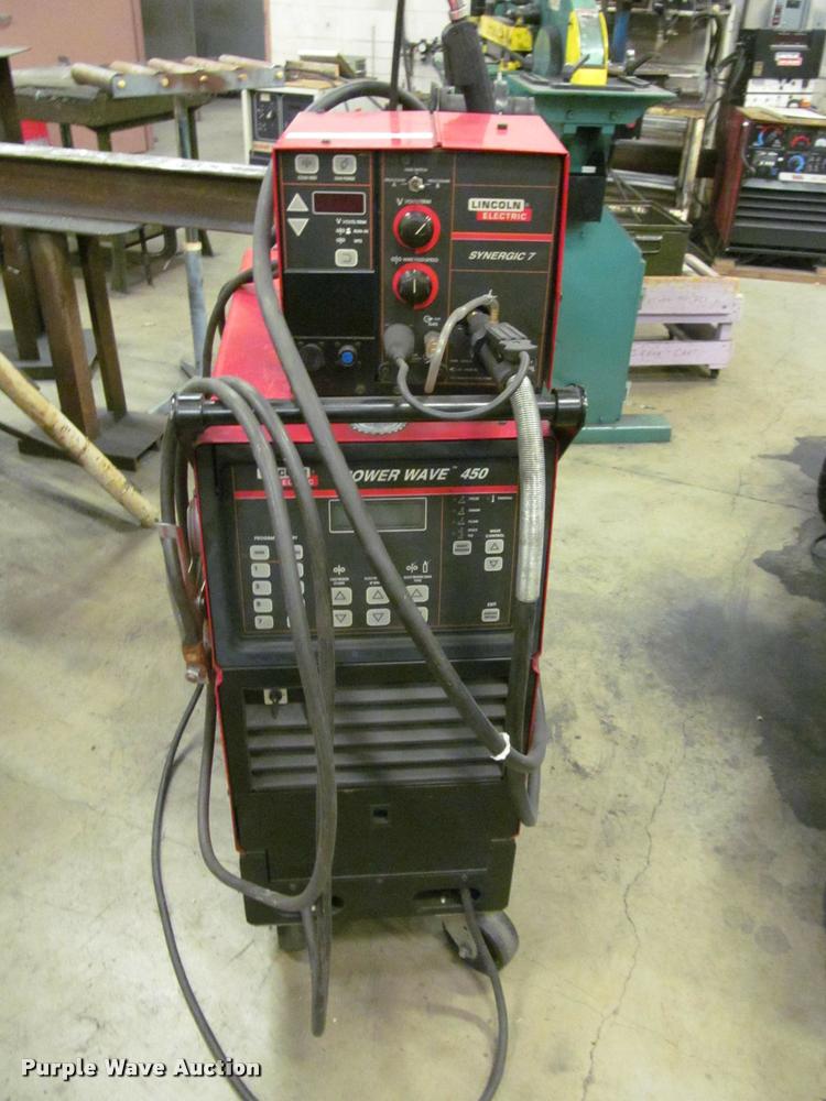 image for item DT9687 Lincoln Electric welder