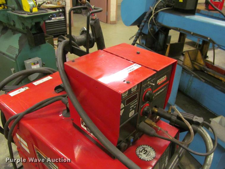 image for item DT9687 Lincoln Electric welder
