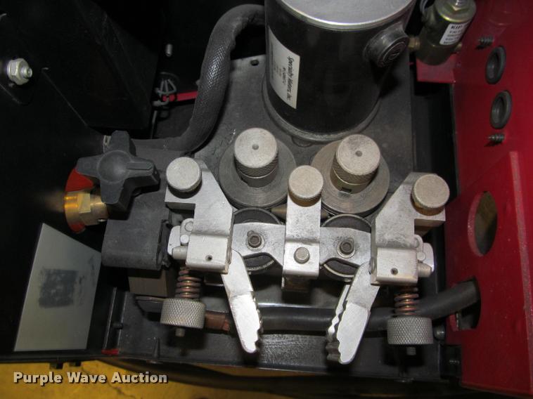 image for item DT9687 Lincoln Electric welder