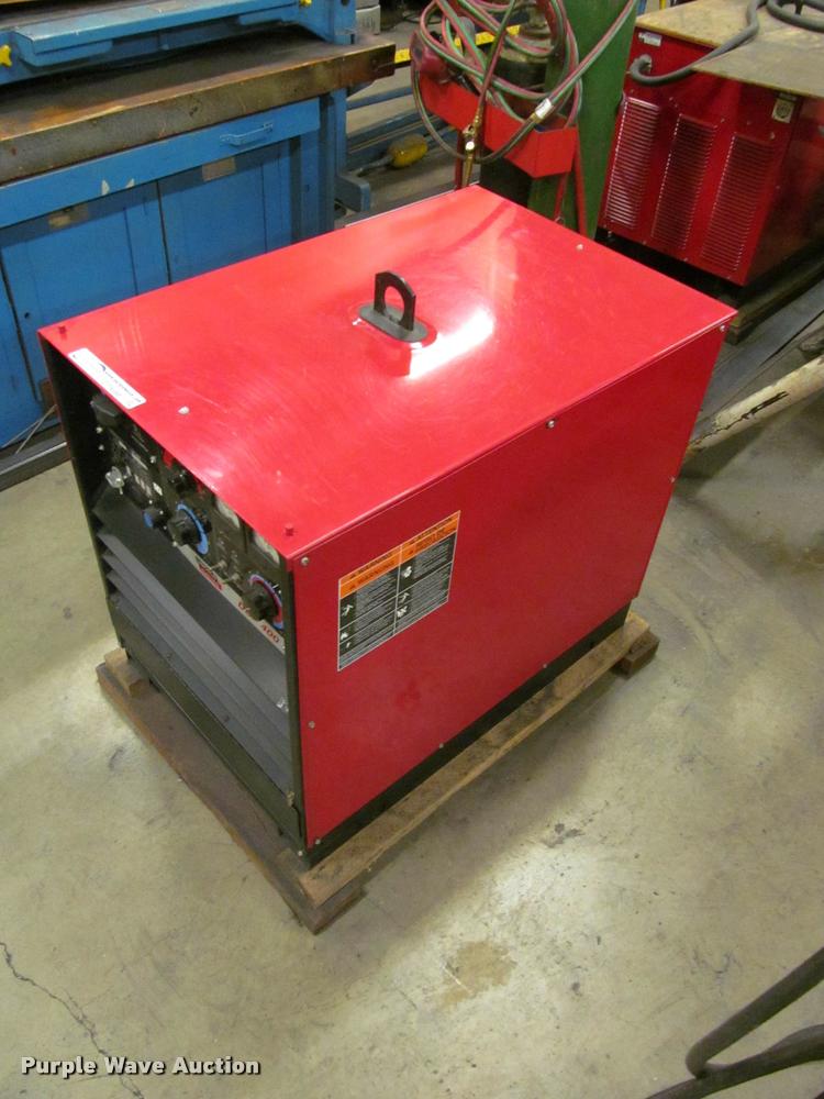 image for item DT9688 Lincoln Electric DC400 welder