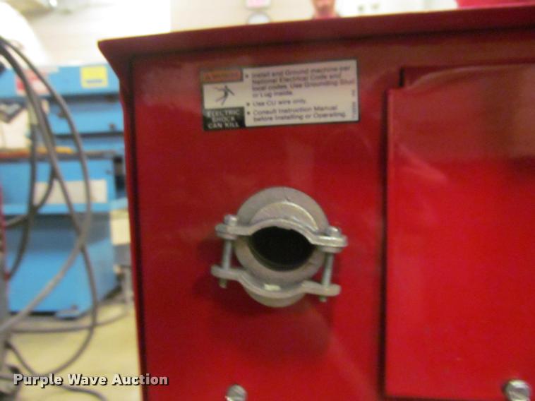 image for item DT9688 Lincoln Electric DC400 welder