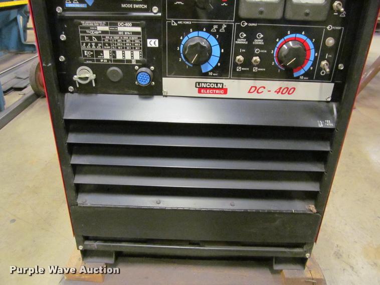 image for item DT9688 Lincoln Electric DC400 welder