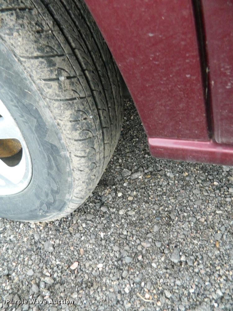 image for item J8809 2003 Ford Freestar van