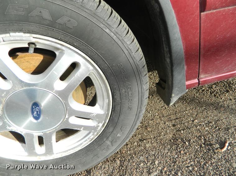 image for item J8809 2003 Ford Freestar van