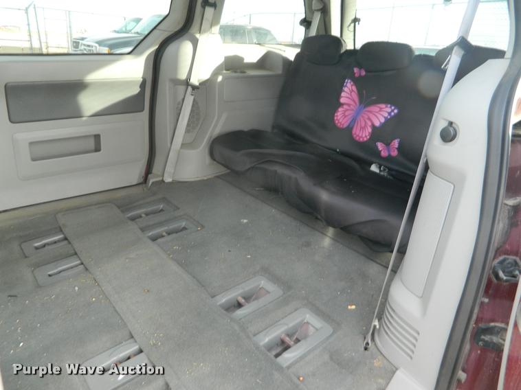 image for item J8809 2003 Ford Freestar van