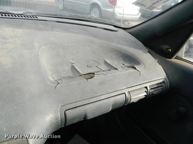 image for item J8810 1993 Chevrolet Corsica LT