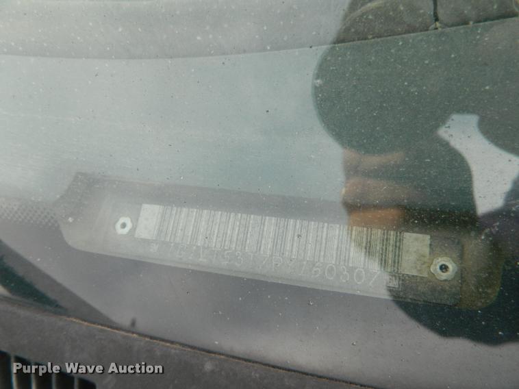 image for item J8810 1993 Chevrolet Corsica LT