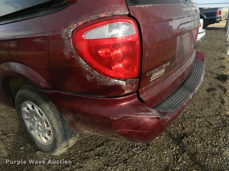 image for item J8812 2003 Dodge Grand Caravan van