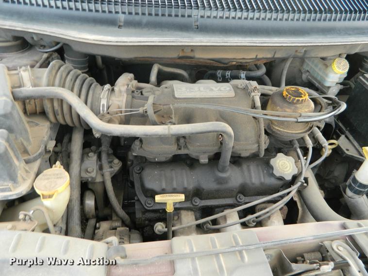 image for item J8812 2003 Dodge Grand Caravan van