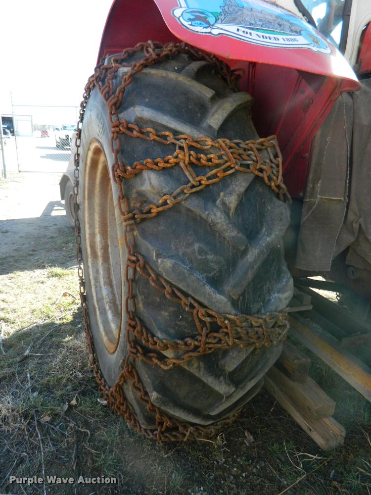 image for item K2730 1961 International 660 tractor