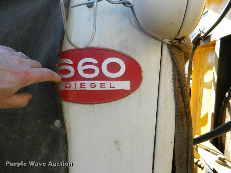 image for item K2730 1961 International 660 tractor