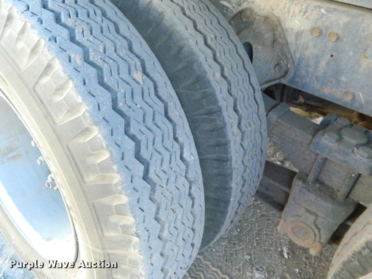 image for item K2732 1985 International S1900 sewer rodder truck