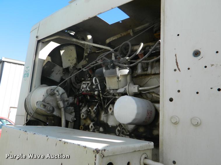 image for item K2732 1985 International S1900 sewer rodder truck