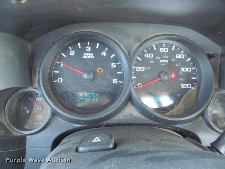 image for item K4969 2007 Chevrolet Silverado 1500 pickup truck