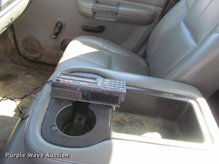 image for item K4969 2007 Chevrolet Silverado 1500 pickup truck