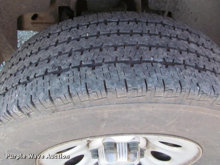 image for item K4969 2007 Chevrolet Silverado 1500 pickup truck