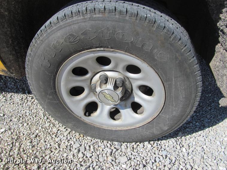 image for item K4969 2007 Chevrolet Silverado 1500 pickup truck