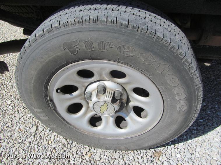 image for item K4969 2007 Chevrolet Silverado 1500 pickup truck