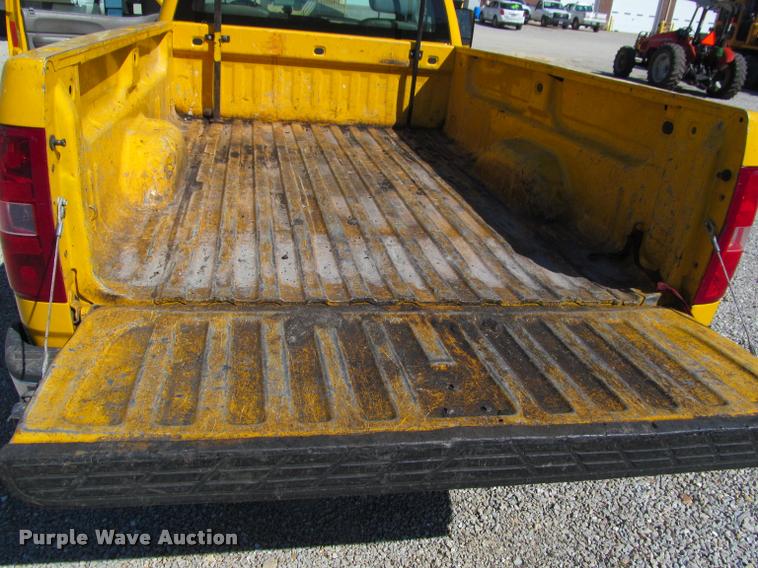 image for item K4969 2007 Chevrolet Silverado 1500 pickup truck