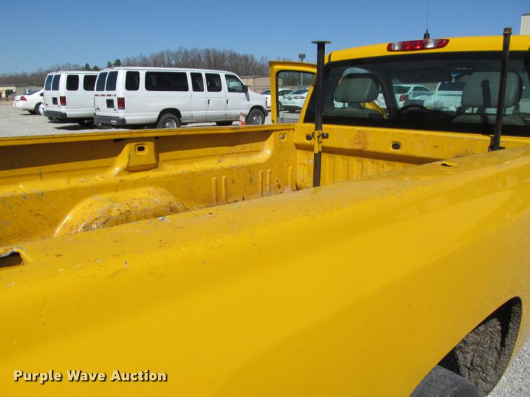 image for item K4969 2007 Chevrolet Silverado 1500 pickup truck