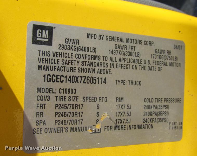 image for item K4969 2007 Chevrolet Silverado 1500 pickup truck