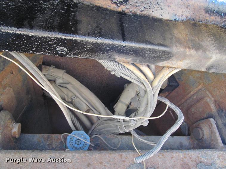 image for item K4971 2002 International 7400 dump truck