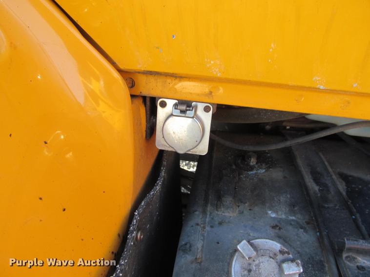 image for item K4971 2002 International 7400 dump truck