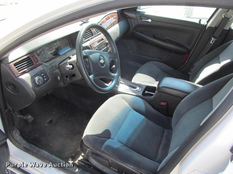 image for item K4972 2007 Chevrolet Impala LS