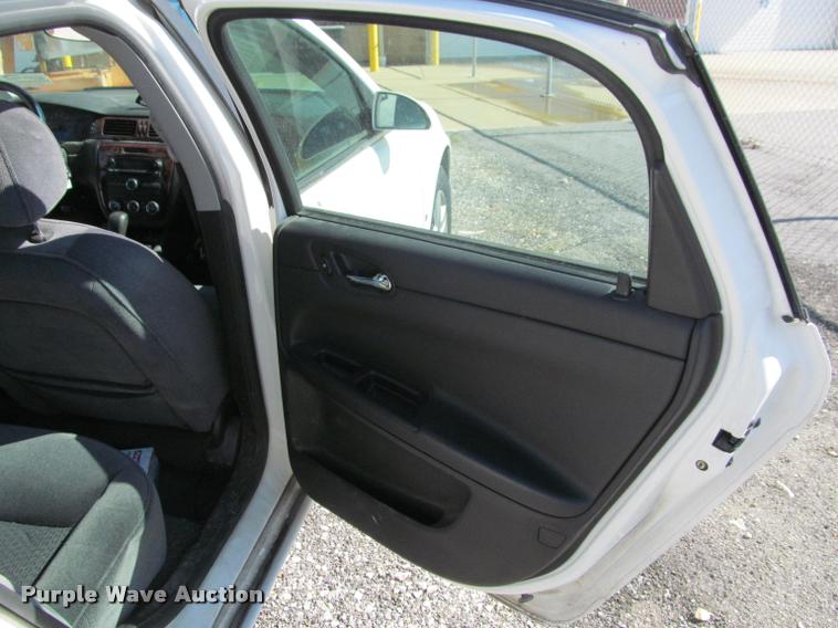 image for item K4972 2007 Chevrolet Impala LS