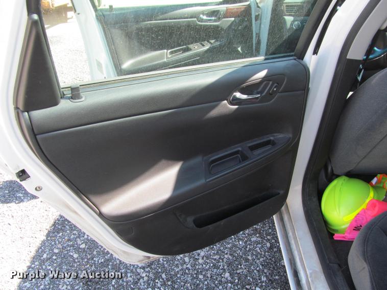 image for item K4972 2007 Chevrolet Impala LS