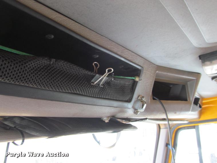 image for item K4974 2002 International F2554 dump truck