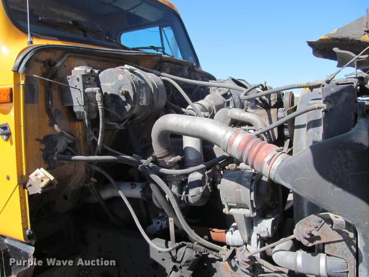 image for item K4974 2002 International F2554 dump truck