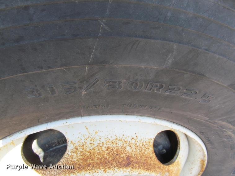 image for item K4974 2002 International F2554 dump truck