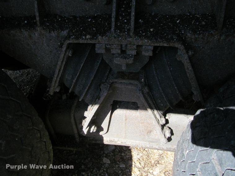 image for item K4974 2002 International F2554 dump truck