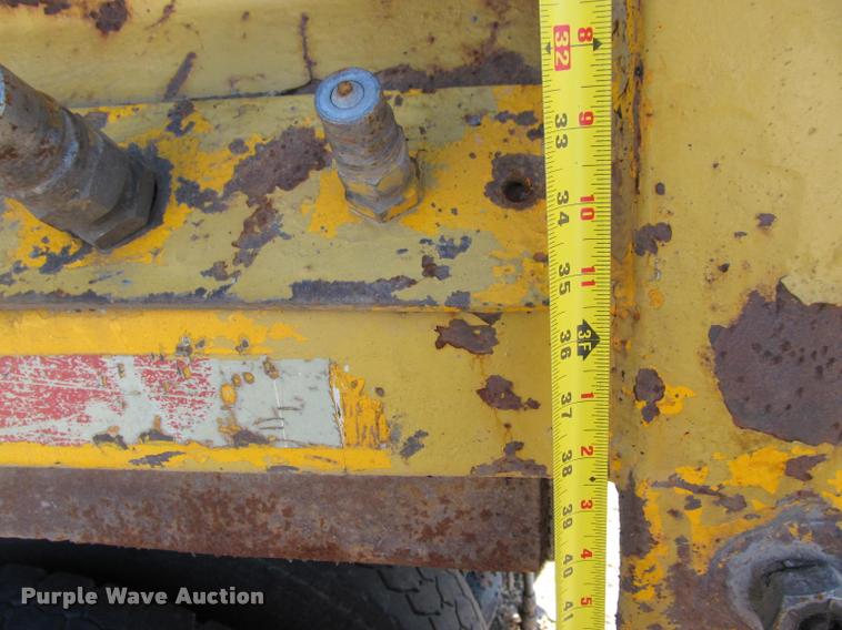 image for item K4974 2002 International F2554 dump truck