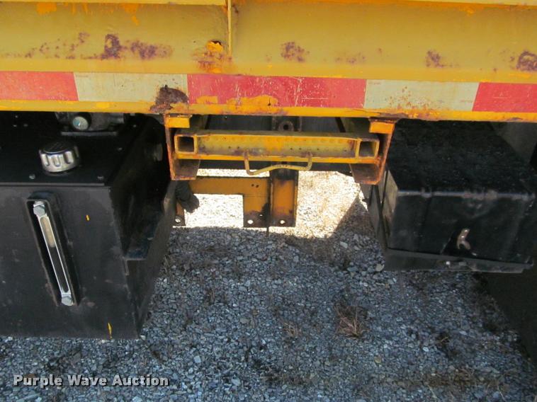image for item K4974 2002 International F2554 dump truck