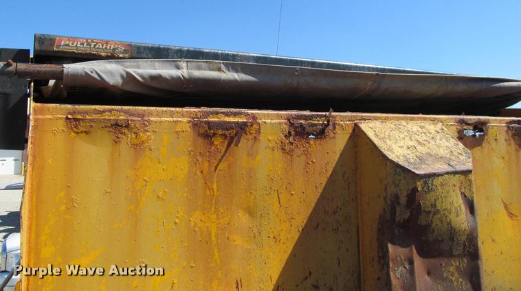 image for item K4974 2002 International F2554 dump truck