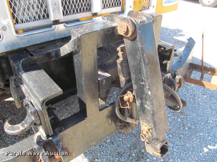 image for item K4974 2002 International F2554 dump truck