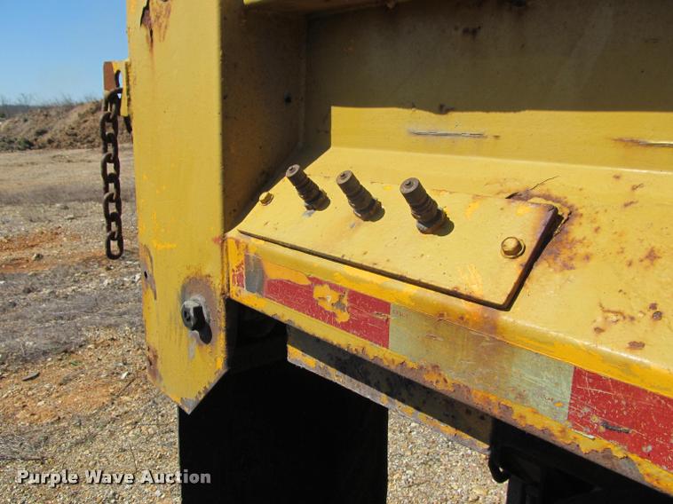 image for item K4974 2002 International F2554 dump truck