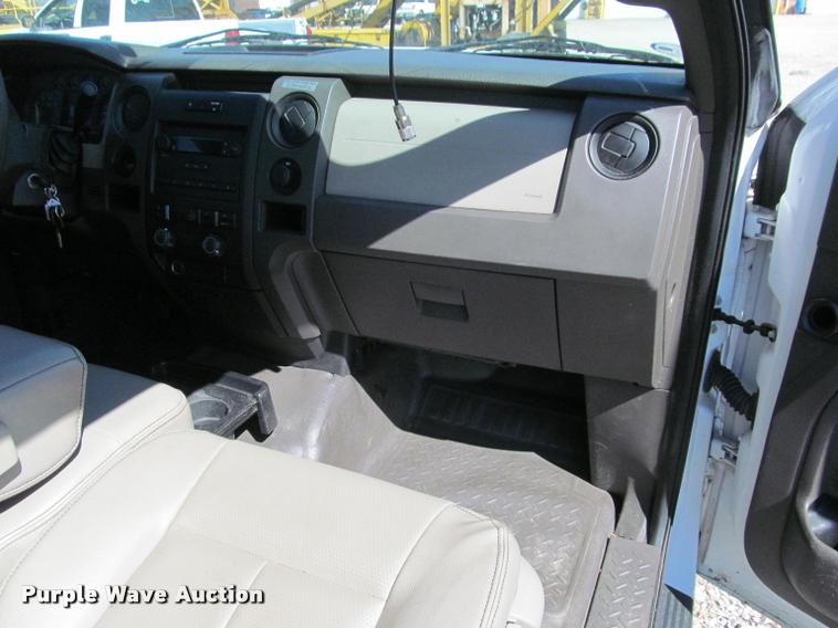 image for item K4975 2009 Ford F150 XL SuperCab pickup truck