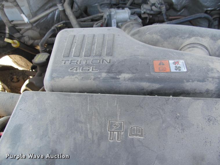 image for item K4975 2009 Ford F150 XL SuperCab pickup truck