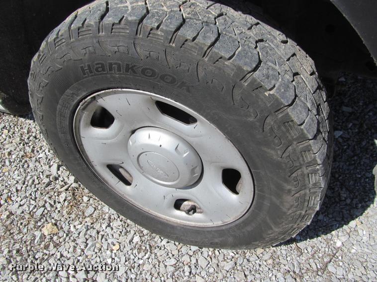 image for item K4975 2009 Ford F150 XL SuperCab pickup truck