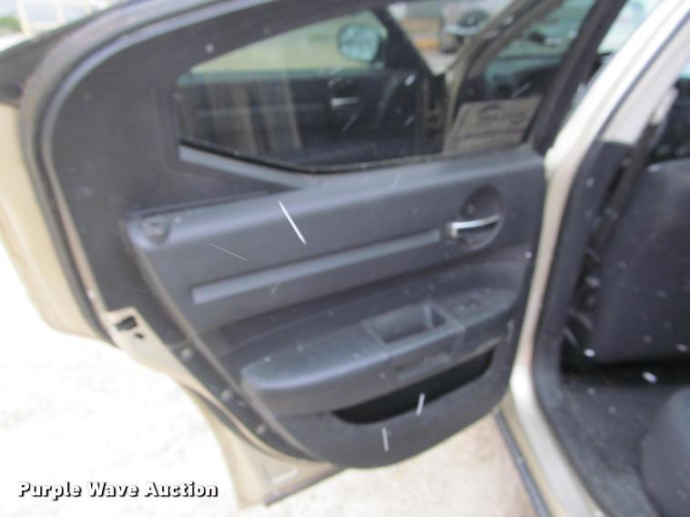 image for item K4990 2010 Dodge Charger