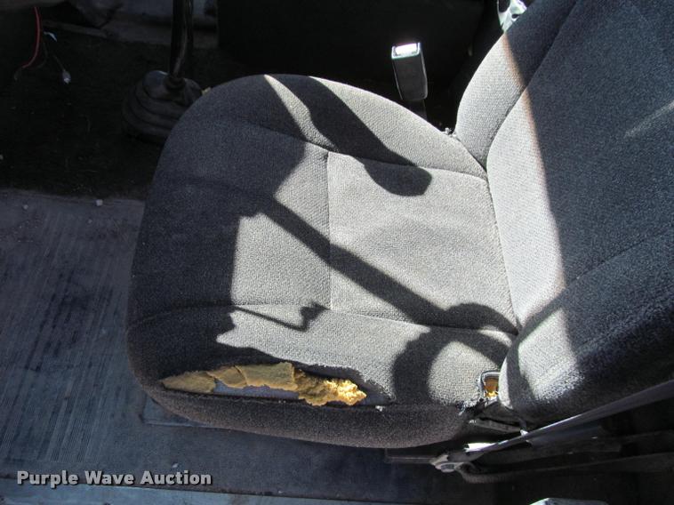 image for item K4995 1991 International 9400 semi truck