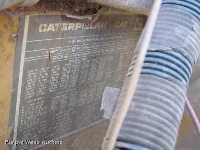 image for item K4995 1991 International 9400 semi truck