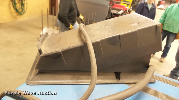 image for item K7290 Miller Syncrowave 350 welder